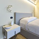 Sarpi & 4*