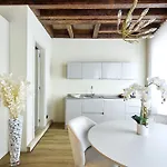 Casa de hóspedes Sarpi & 4*