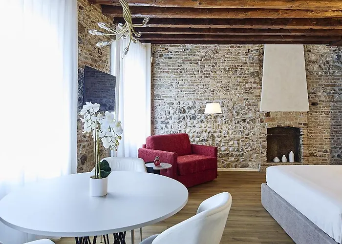 Sarpi & ウーディネ